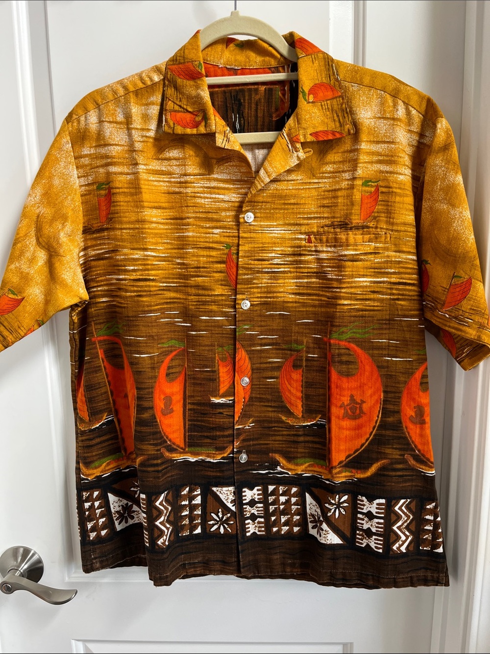 Men's Vintage 60s 70s Tiki Liberty House Tropicana Hawaii Yacht Ocean Shirt. M